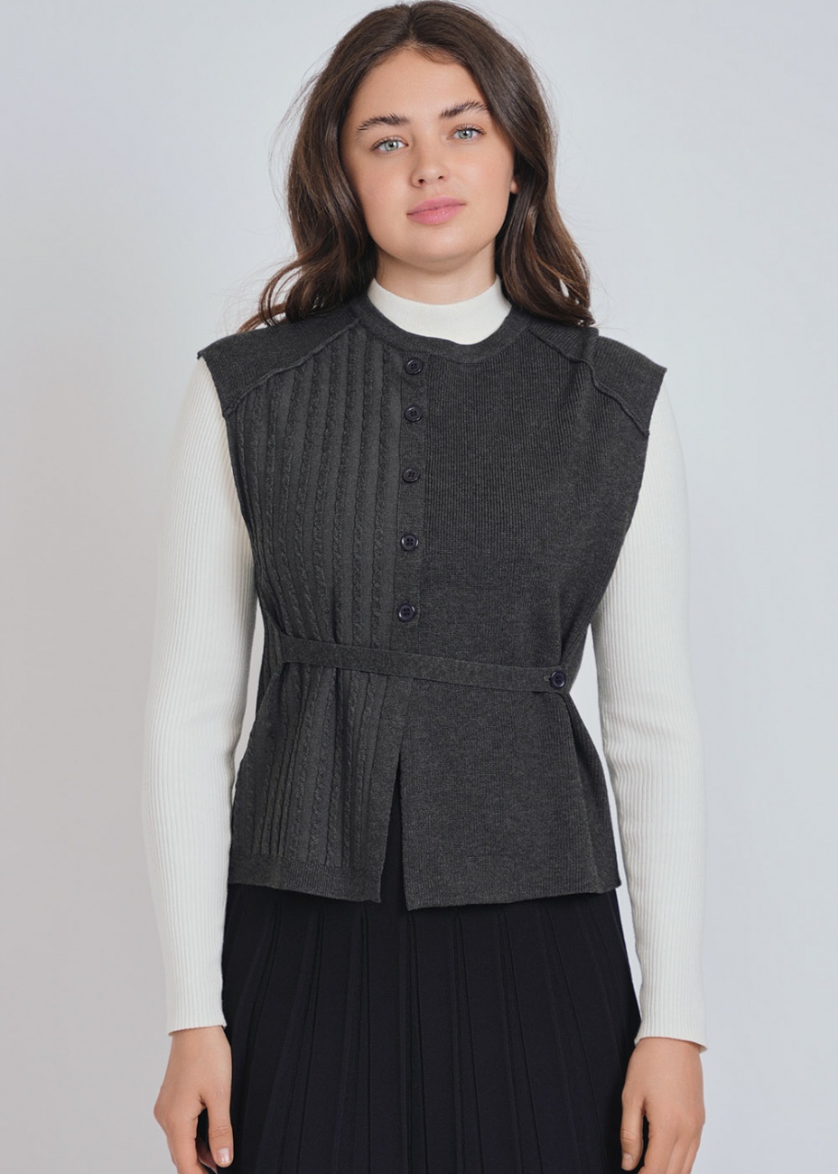 Subtle Grey Vest with Cable Knit Intricacies